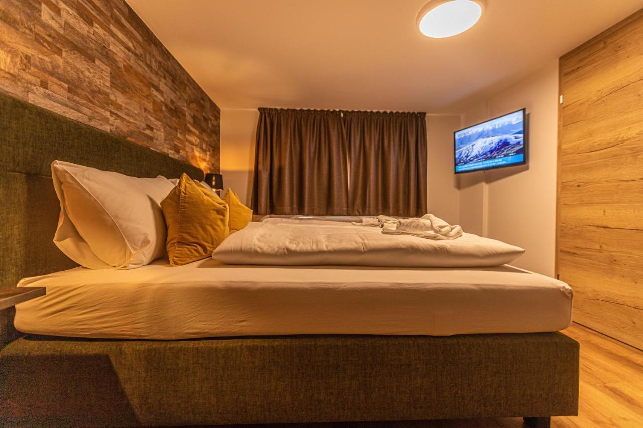 Tevini Boutique Suites By We Rent Zell am See Exteriér fotografie